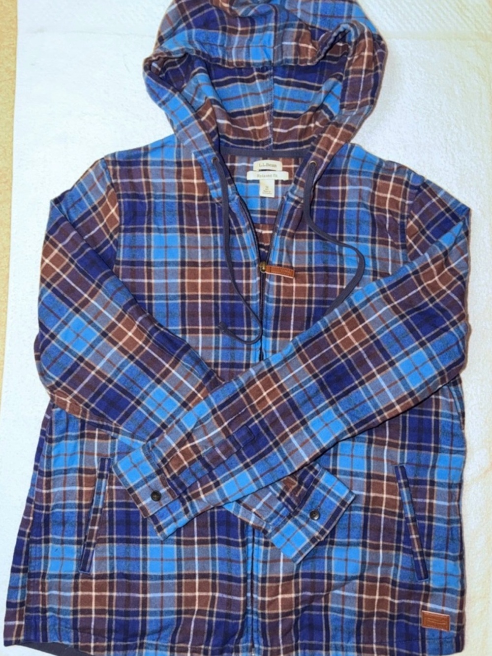 L.L. Bean Scotch Plaid Flannel Relaxed Zip Hoodie Tartan Layer Shacket 502092